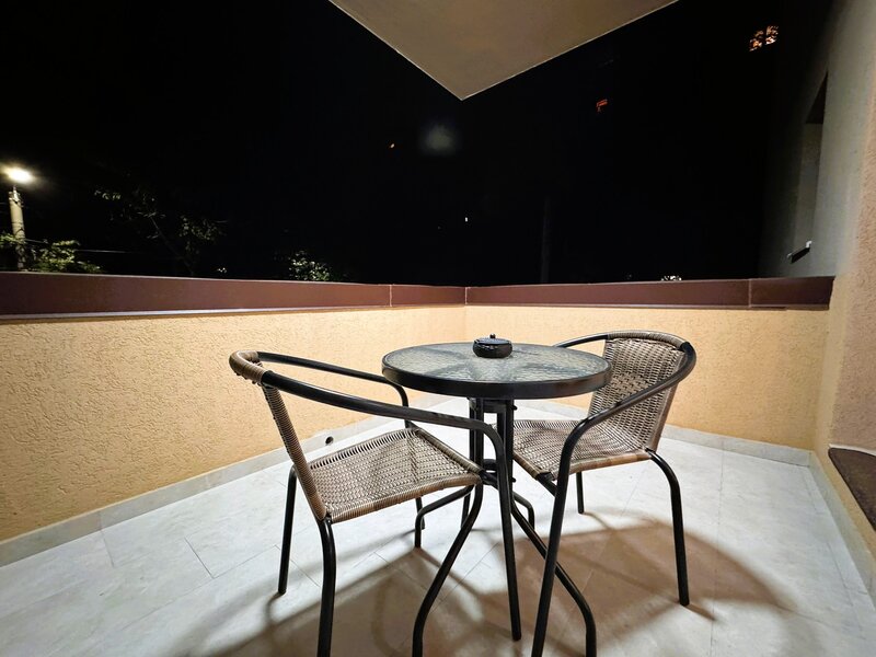 13 Septembrie, parc Sebastian, proprietar, garsoniera premium,